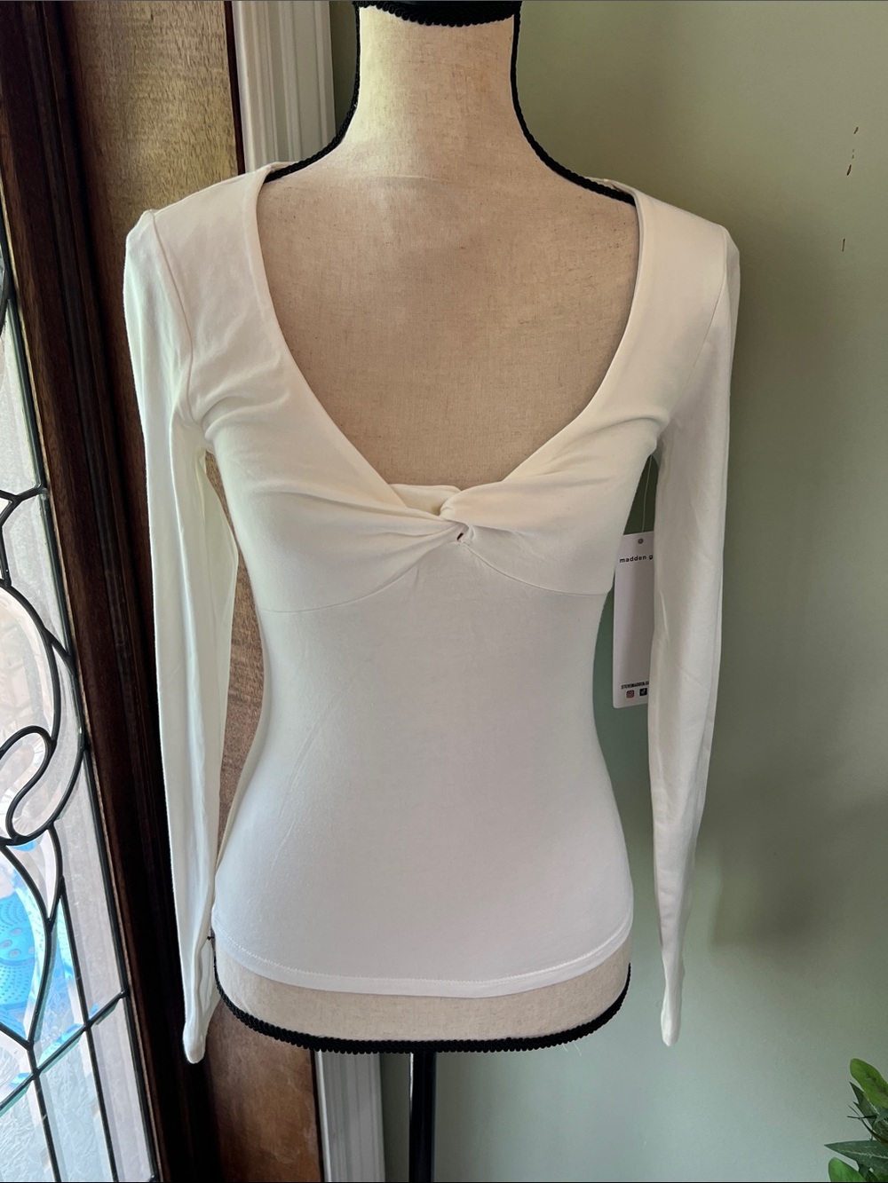 Madden Girl White Twist-Front Long Sleeve Top